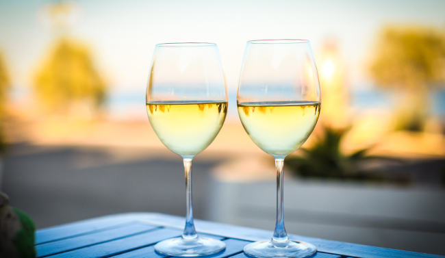 White wine glasses